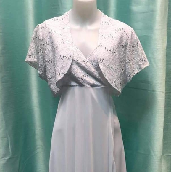 Beautiful White dress with bolero.. new - Picture 1 of 2